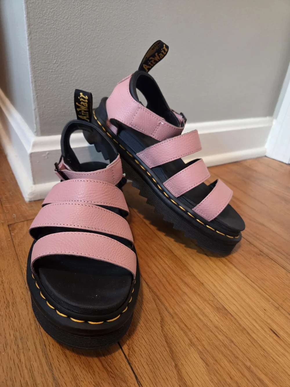 Dr. Martens Blaire Pink Leather Platform Sandals Women / Ladies Size 9
